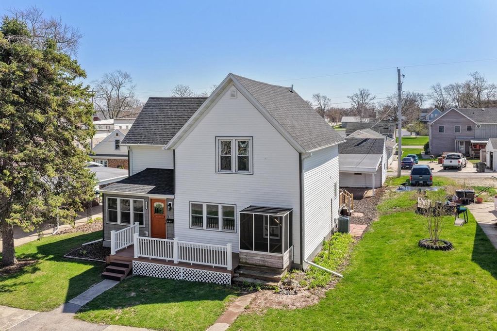 105 W 6TH STREET, Kaukauna, WI 54130