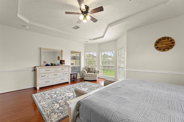 23307 Parkway Lakes Lane, Richmond, TX 77407