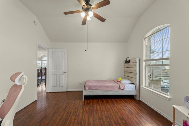 23307 Parkway Lakes Lane, Richmond, TX 77407
