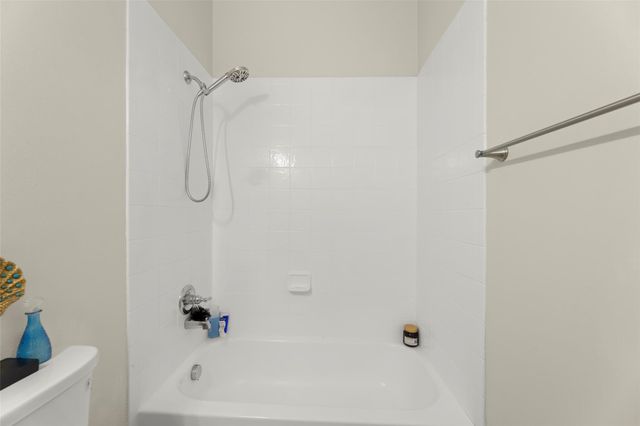23307 Parkway Lakes Lane, Richmond, TX 77407