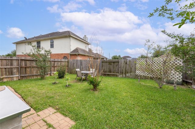 23307 Parkway Lakes Lane, Richmond, TX 77407