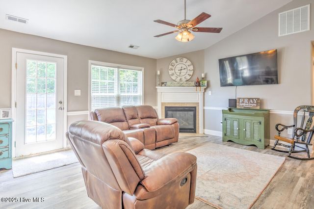 3605 Christian Court, New Bern, NC 28560