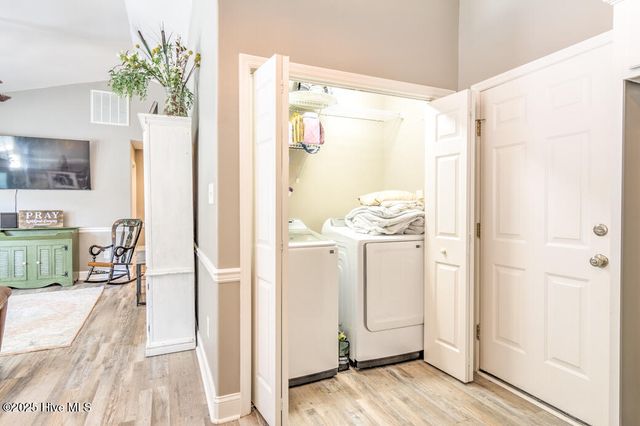 3605 Christian Court, New Bern, NC 28560