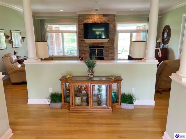 230 Roundtop Road, Elizabethtown, KY 42701