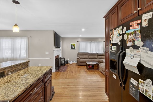 110 Panto Road, Warwick, RI 02886