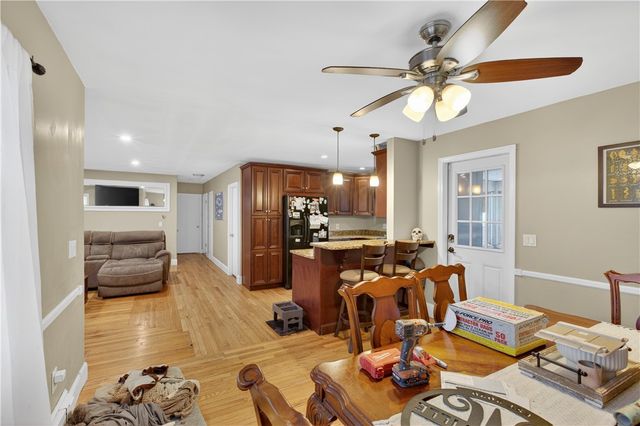 110 Panto Road, Warwick, RI 02886