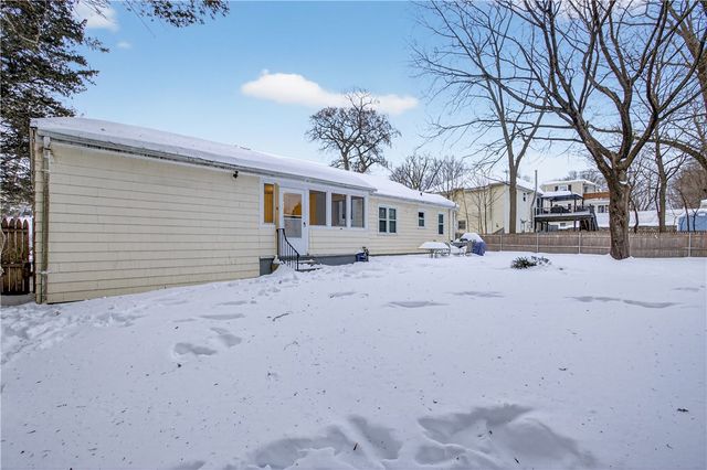 110 Panto Road, Warwick, RI 02886