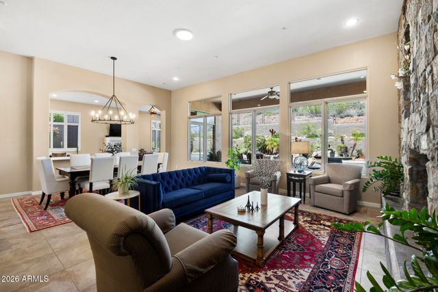 14364 E CHARTER OAK Drive, Scottsdale, AZ 85259