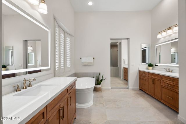 14364 E CHARTER OAK Drive, Scottsdale, AZ 85259