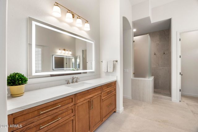 14364 E CHARTER OAK Drive, Scottsdale, AZ 85259