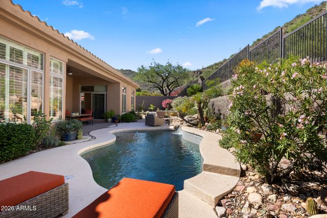 14364 E CHARTER OAK Drive, Scottsdale, AZ 85259