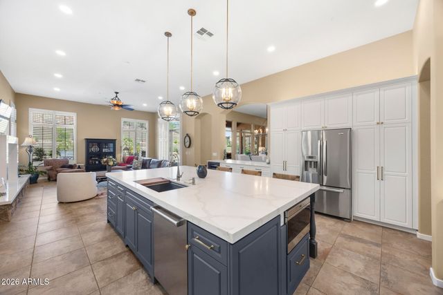 14364 E CHARTER OAK Drive, Scottsdale, AZ 85259