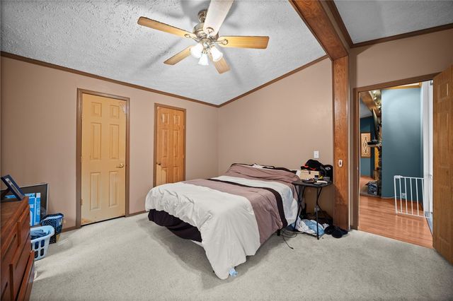 229 Connoquenessing Dr, Connoquenessing Twp, PA 16033