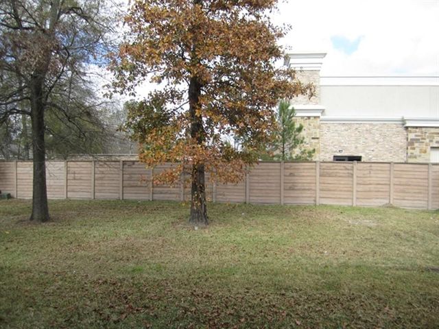 12911 Maples Perch Court, Humble, TX 77346