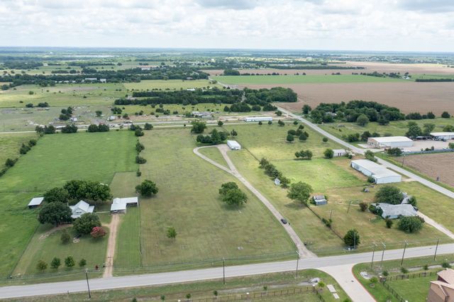 330 S Goode Road, Wilmer, TX 75172