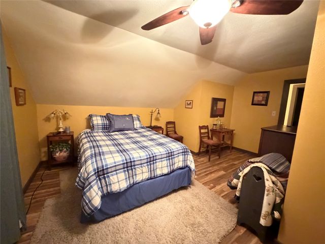 330 S Goode Road, Wilmer, TX 75172