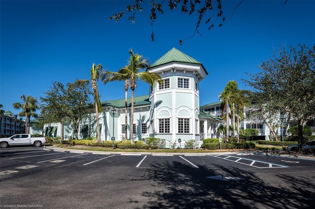 5125 MELBOURNE STREET E201, Punta Gorda, FL 33980