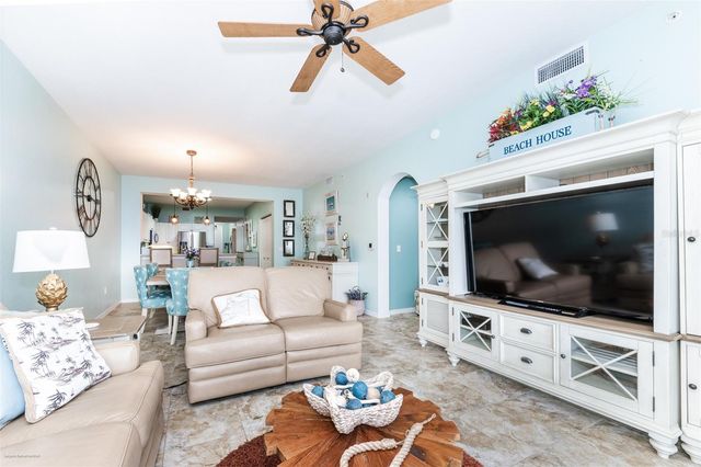 5125 MELBOURNE STREET E201, Punta Gorda, FL 33980