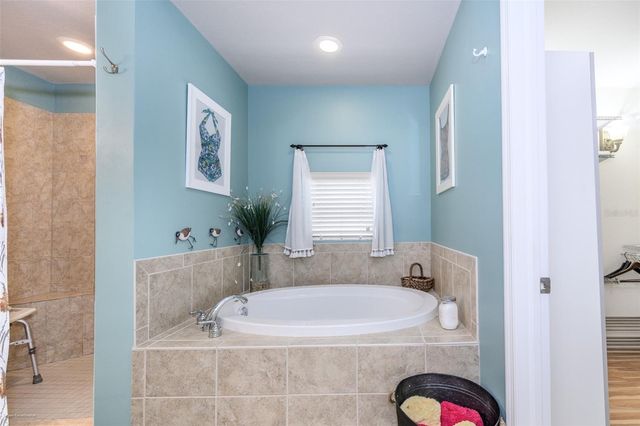 5125 MELBOURNE STREET E201, Punta Gorda, FL 33980