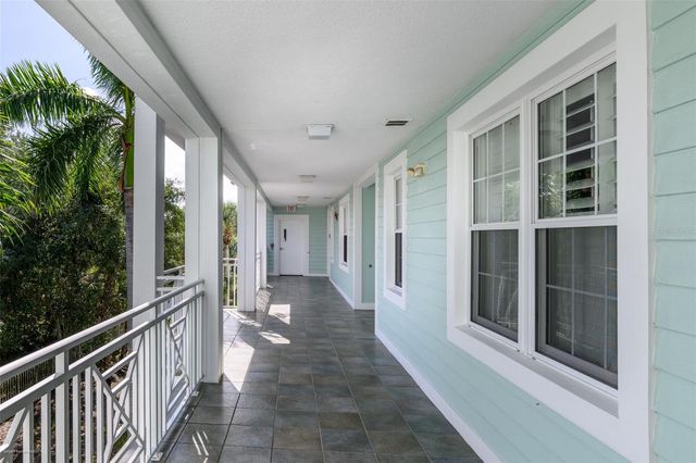 5125 MELBOURNE STREET E201, Punta Gorda, FL 33980
