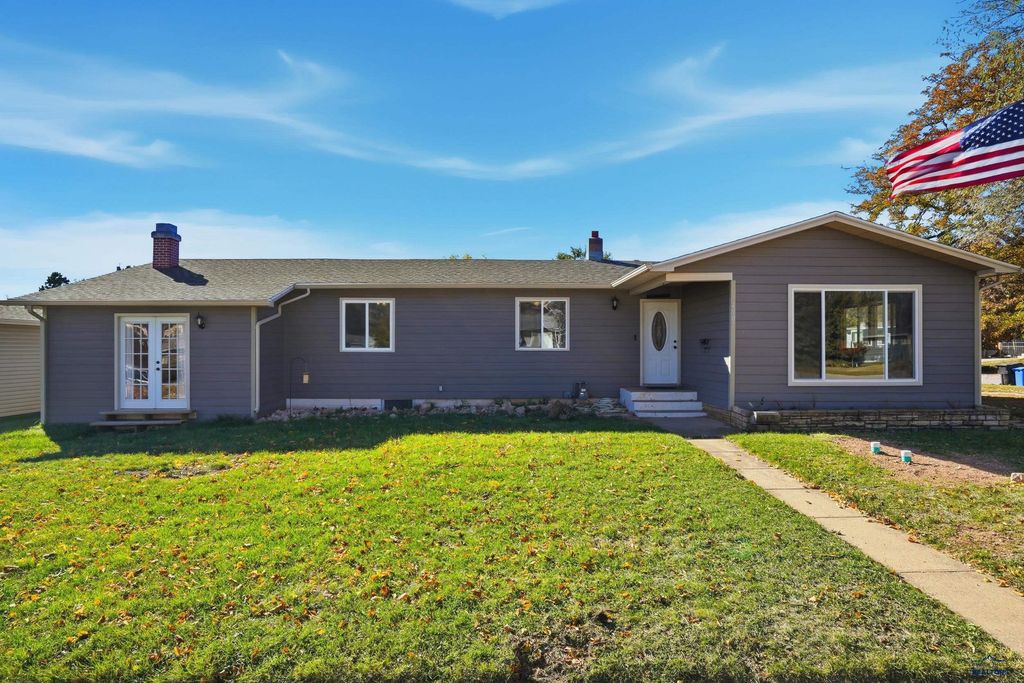 4907 PIERRE, Rapid City, SD 57702