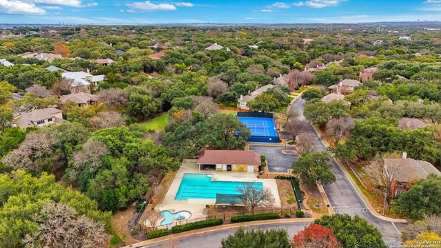 2 Rossridge, San Antonio, TX 78248