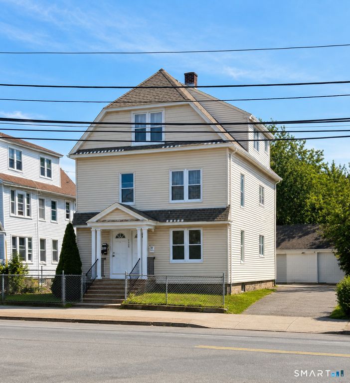 2422-2426 East Main Street, Bridgeport, CT 06610