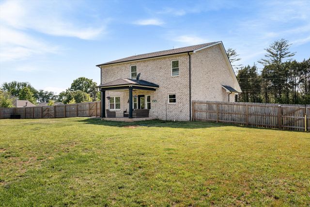 3017 Gwynn Rd, Lebanon, TN 37090