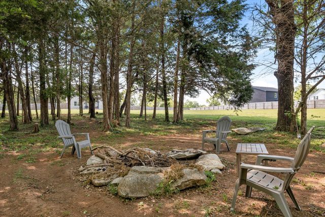 3017 Gwynn Rd, Lebanon, TN 37090