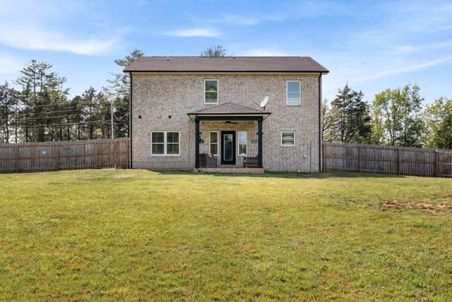 3017 Gwynn Rd, Lebanon, TN 37090
