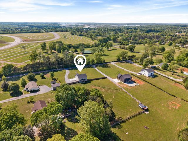3017 Gwynn Rd, Lebanon, TN 37090
