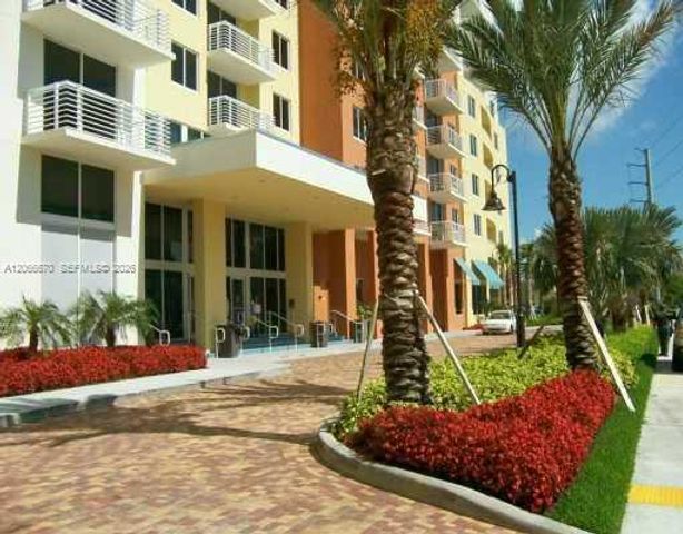 18800 NE 29 Avenue 1005, Aventura, FL 33180