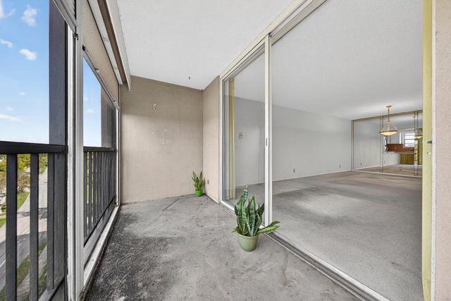 2400 Deer Creek Country Club Boulevard 604-1, Deerfield Beach, FL 33442