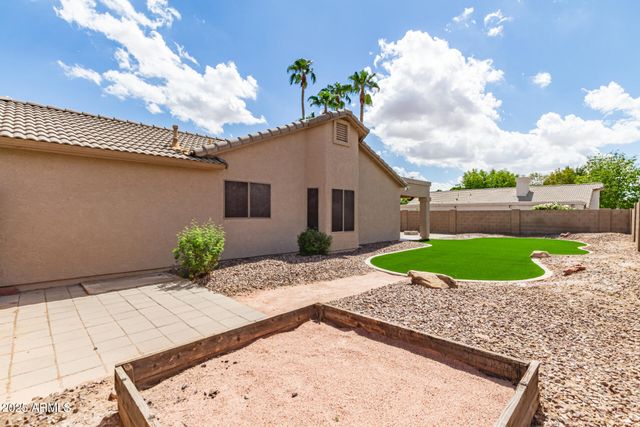 1343 W SAN CARLOS Place, Chandler, AZ 85248