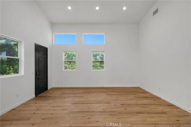 22920 Califa C, Woodland Hills, CA 91367
