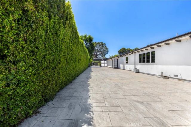 22920 Califa C, Woodland Hills, CA 91367