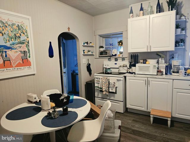 355 NUTT RD, Phoenixville, PA 19460