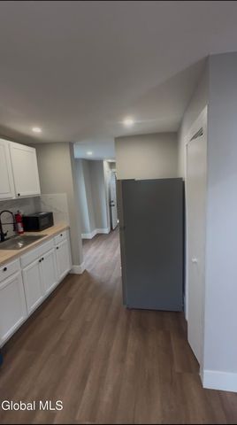 23 Benson Street 3, Albany, NY 12206