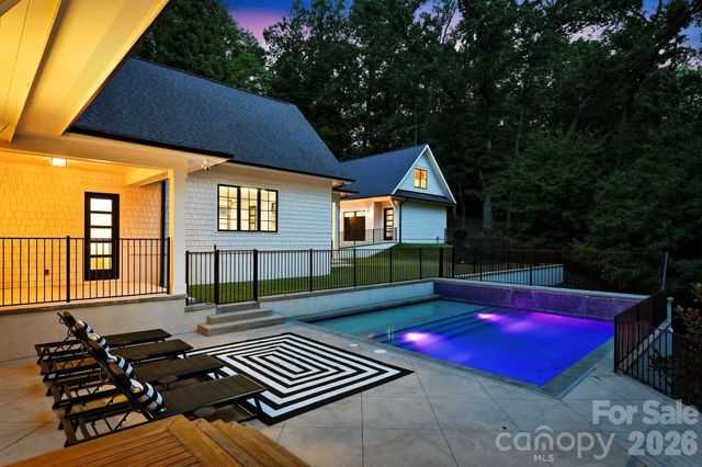 13702 Sage Thrasher Lane, Charlotte, NC 28278