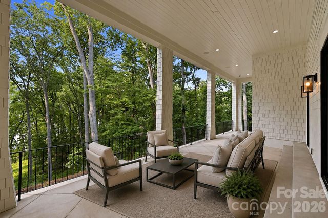 13702 Sage Thrasher Lane, Charlotte, NC 28278