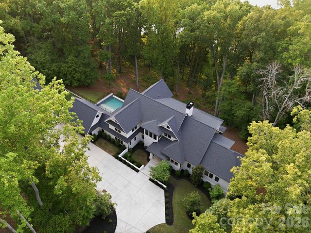 13702 Sage Thrasher Lane, Charlotte, NC 28278