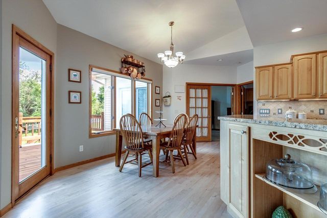 8601 Stonebrook Circle, Middleton, WI 53562