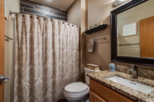 8601 Stonebrook Circle, Middleton, WI 53562