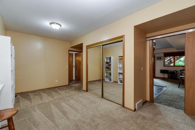 8601 Stonebrook Circle, Middleton, WI 53562