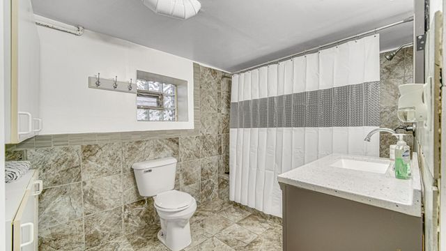 631 141st Street, Hammond, IN 46327