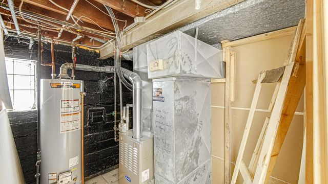 631 141st Street, Hammond, IN 46327