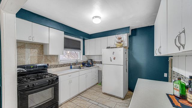 631 141st Street, Hammond, IN 46327