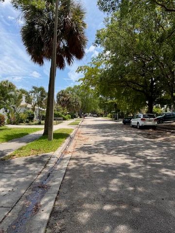 521 48th Street, West Palm Beach, FL 33407