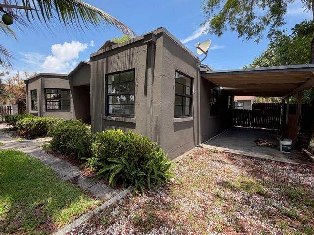 521 48th Street, West Palm Beach, FL 33407