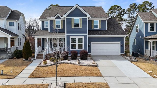 261 Scarlet Tanager Circle, Holly Springs, NC 27540